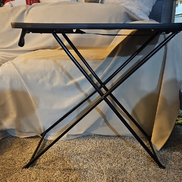 Amazon Black Folding TV Tray Table - Picture 4 of 6